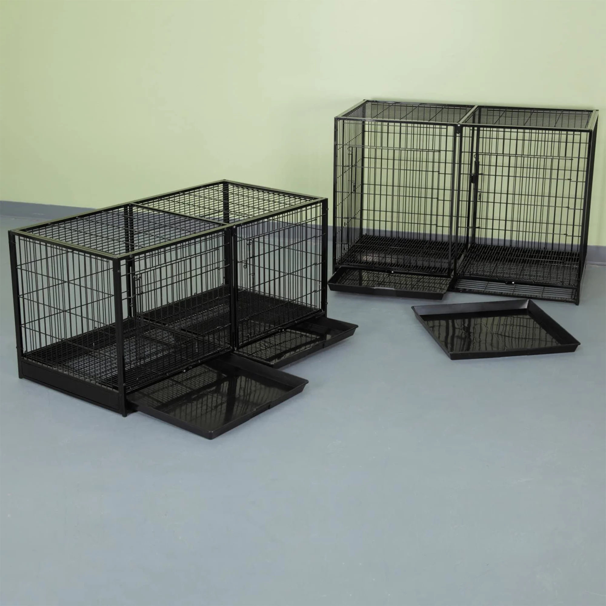 Pro Select Steel Modular Cage with Plastic Tray, Black