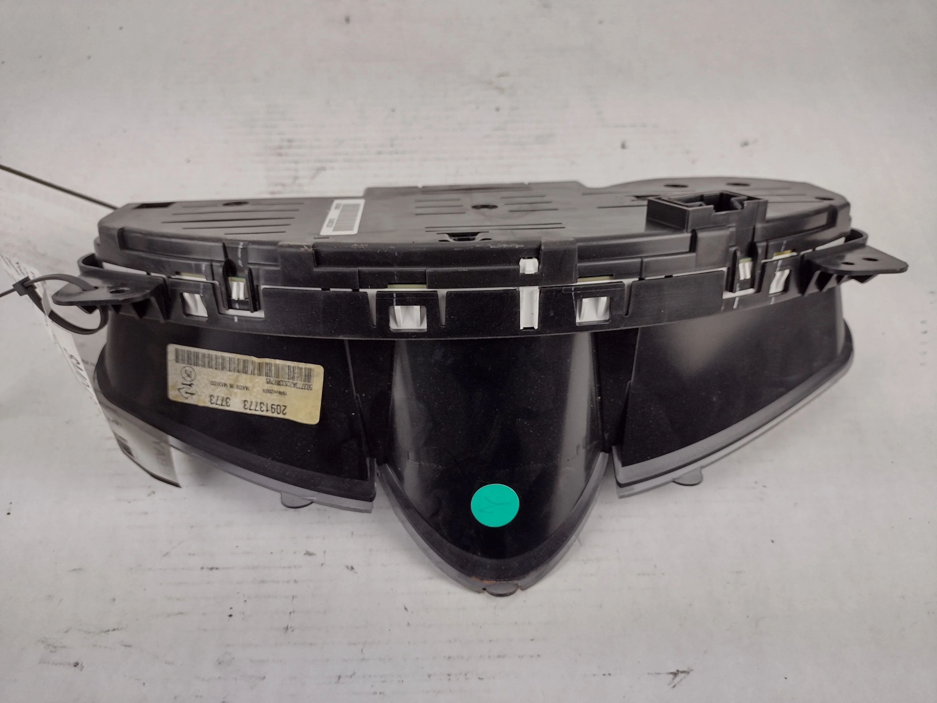 Pre-Owned 2010 Cadillac SRX Speedometer Head Cluster OEM (Good)