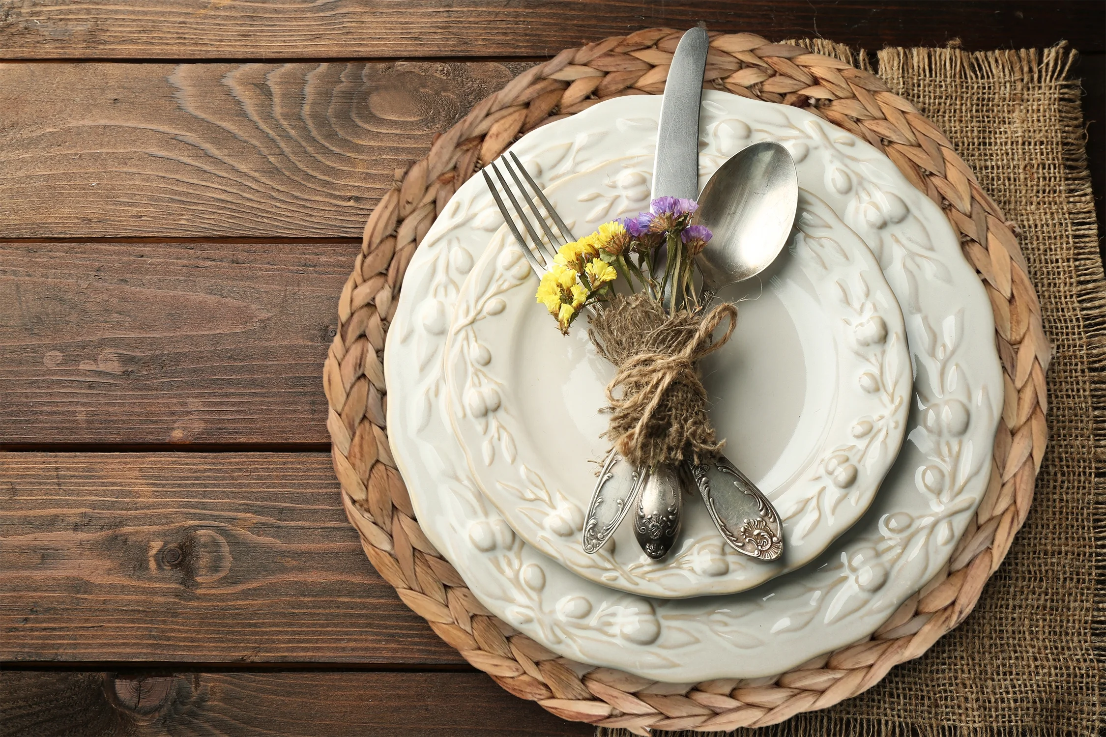 Manzanita Seagrass Charger Plates 13 inch Round- Set of 6