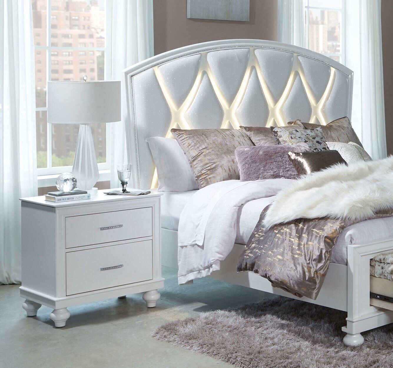 5pc Modern Bedroom Set Queen Bed Platform LED Mirror Dresser Nightstand Chest Wooden Bedroom Furniture White Finish