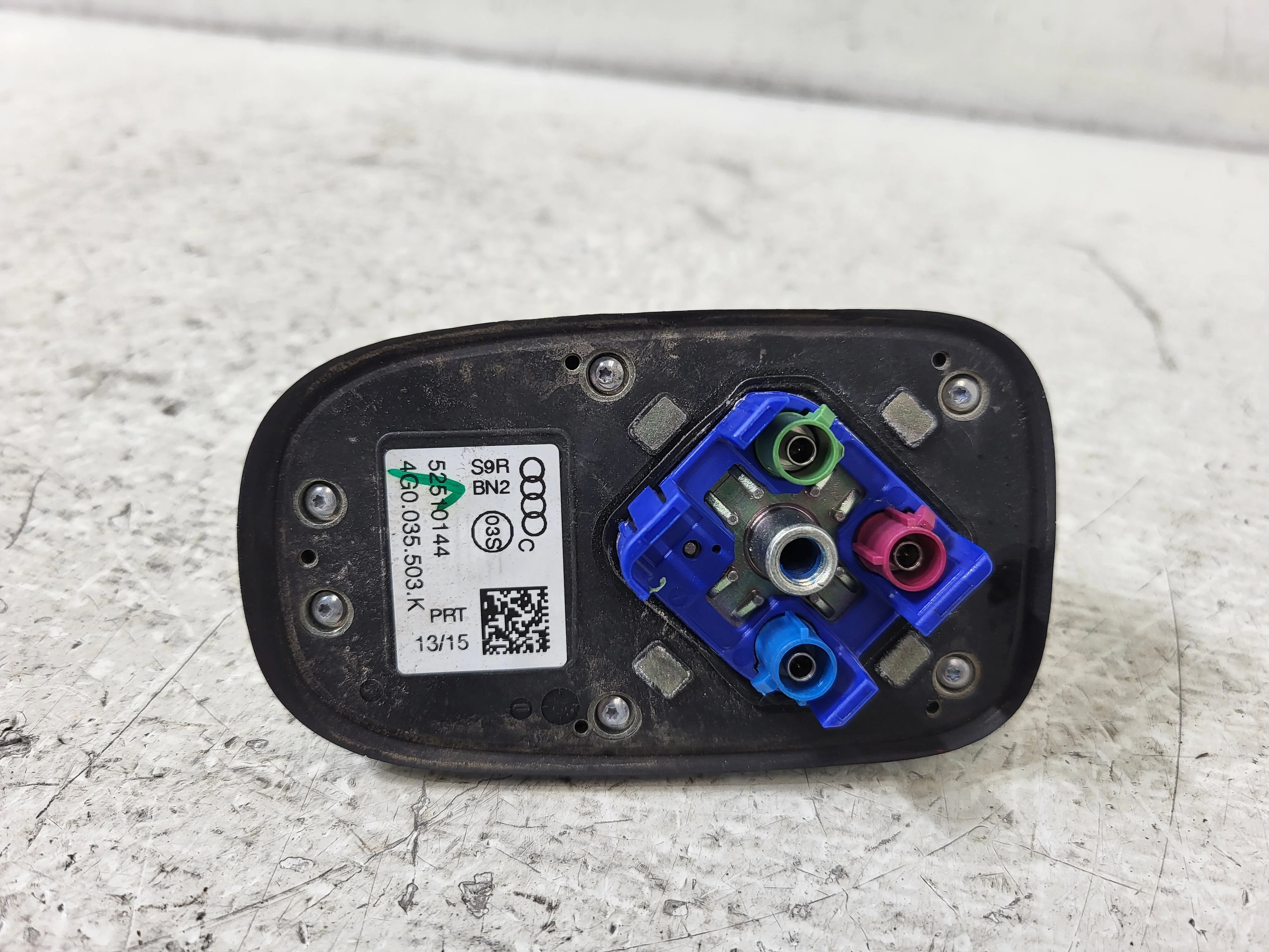 Pre-Owned 2016 Audi A6 Roof Mount Radio Antenna OEM LKQ - Verify Specific Vehicle Fitment In Description - (Good)