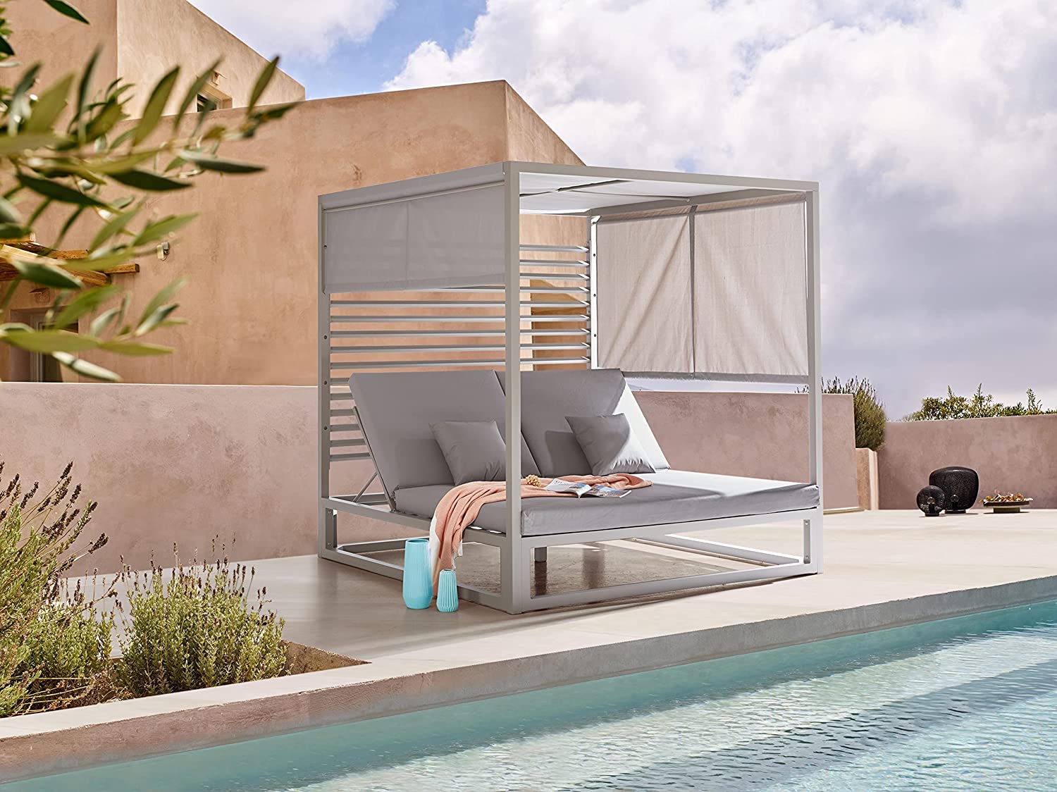 Deko Living  Avola Outdoor Square Patio Daybed