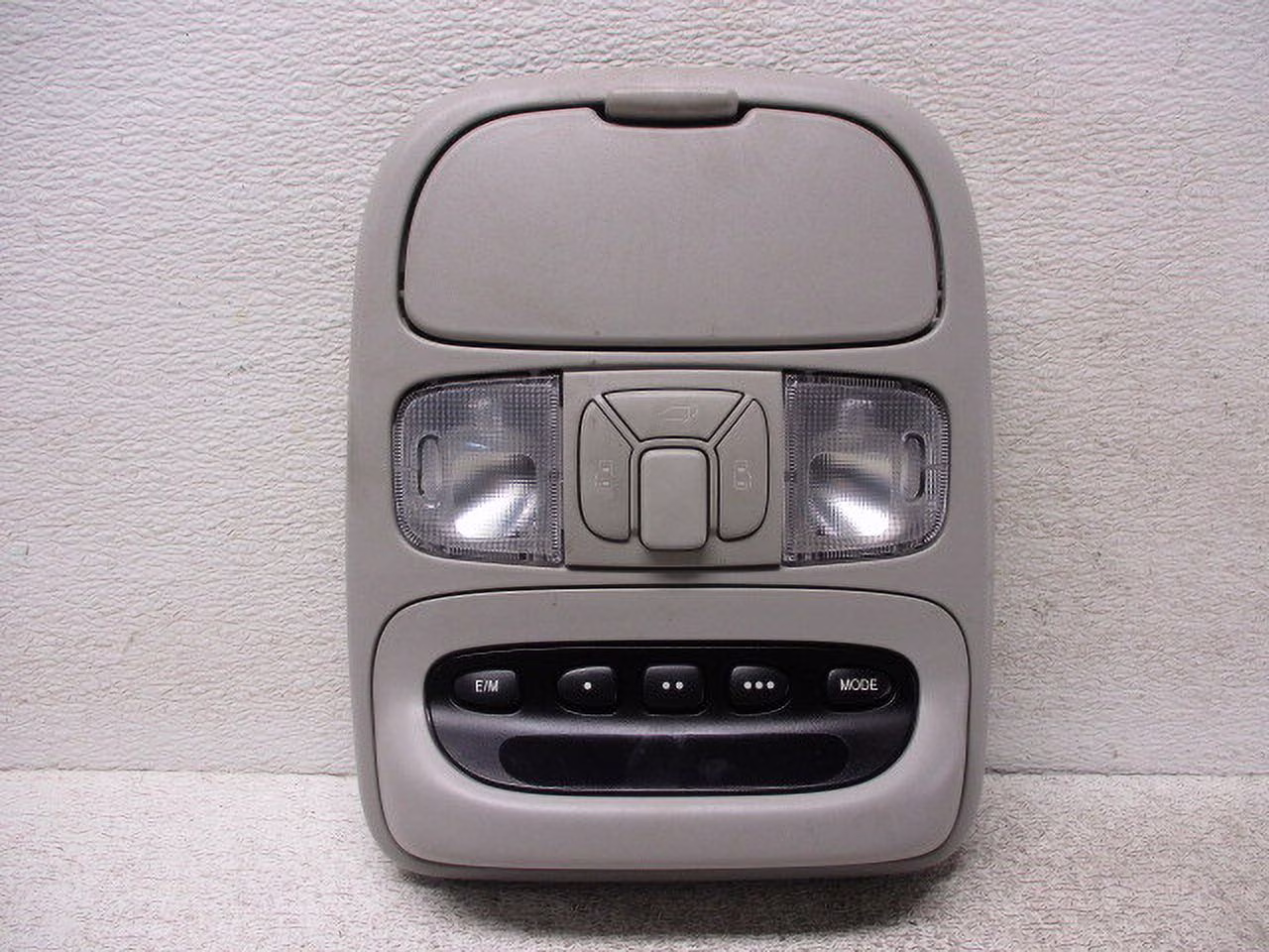 Pre-Owned 2004-2005 Toyota Sienna Interior Roof Mounted Console OEM LKQ (Good)