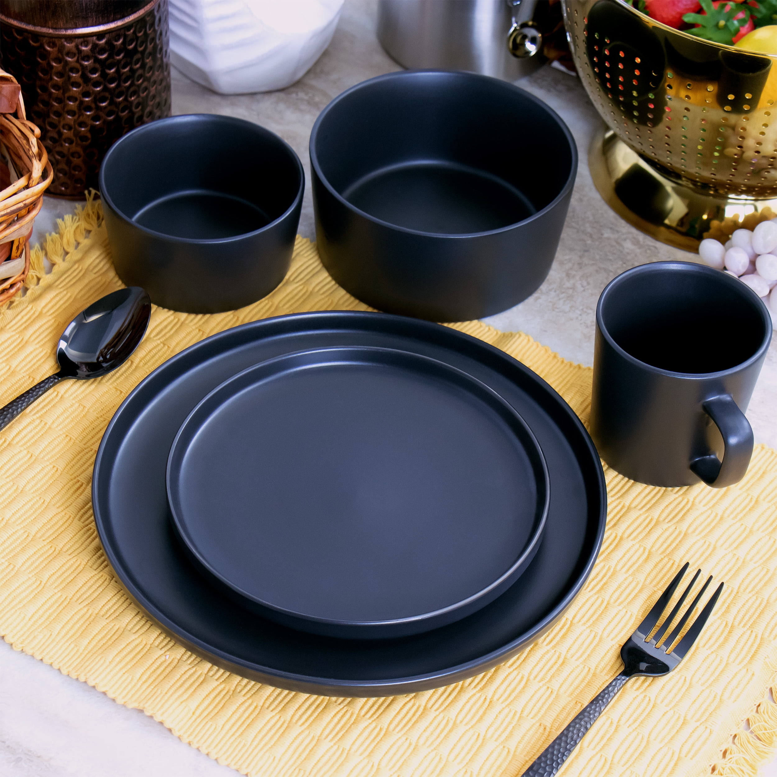 Elama Luxmatte Black 20 Piece Stoneware Dinnerware Set