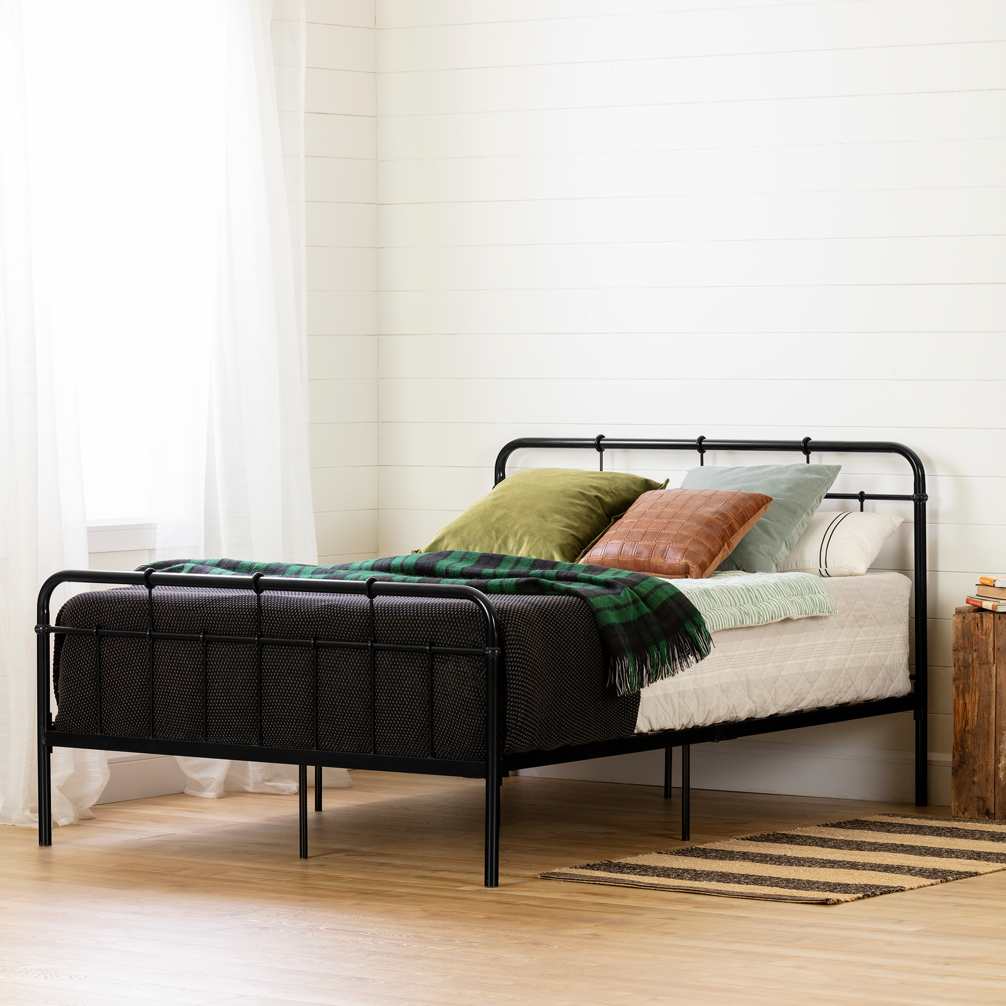 South Shore Hankel Full Metal Platform Bed with Headboard and Footboard, Pure Black
