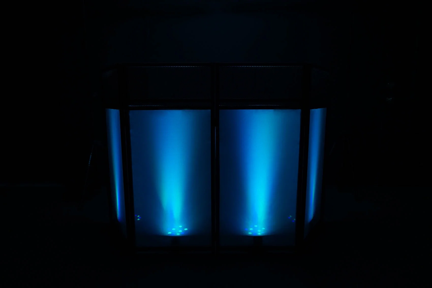 Rockville ROCKBOOTH DJ Event Booth Facade w/Built in Table+Travel Bag+Scrims