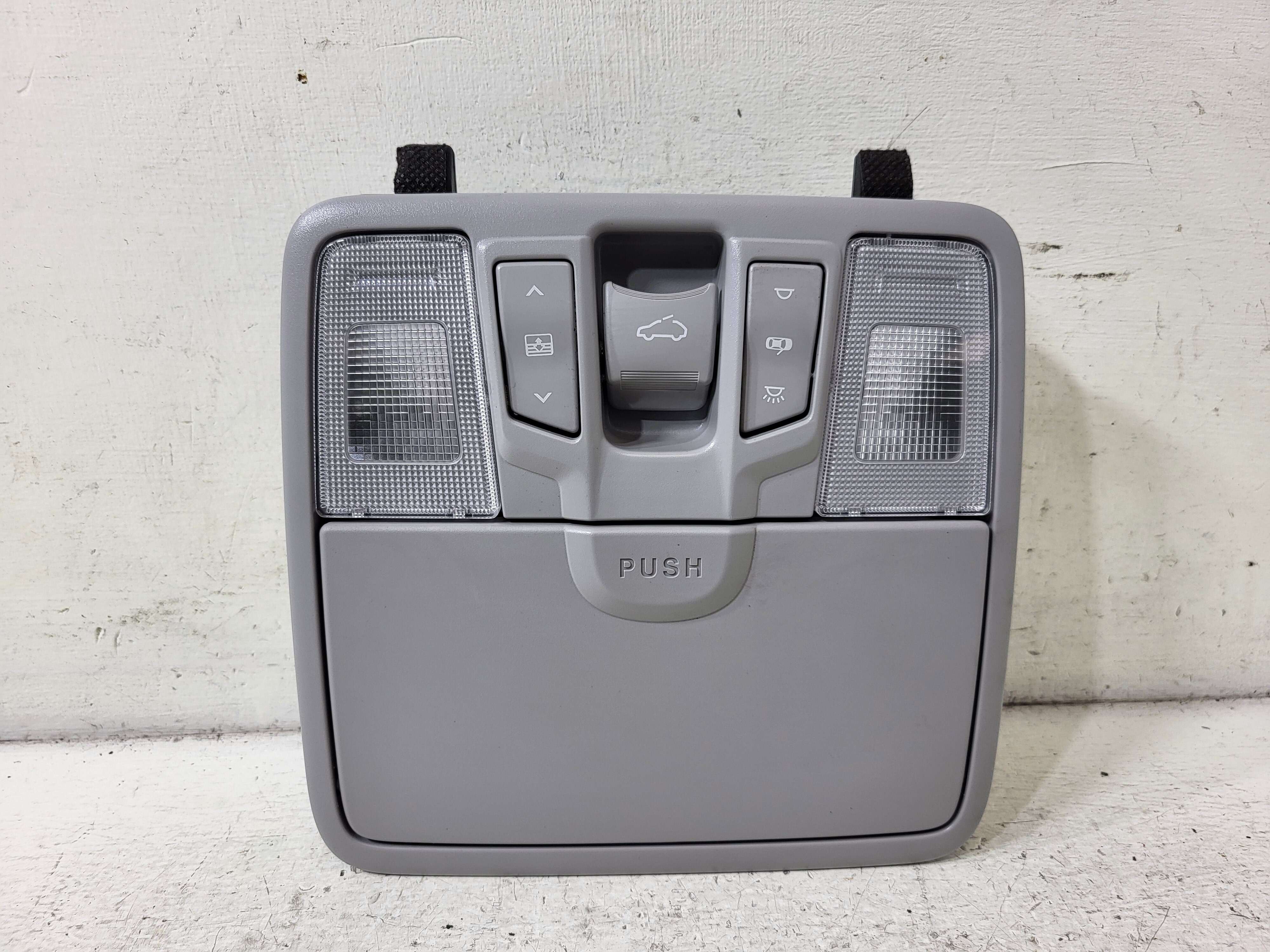 Pre-Owned 2013 Hyundai Elantra Roof Overhead Console OEM LKQ (Good)