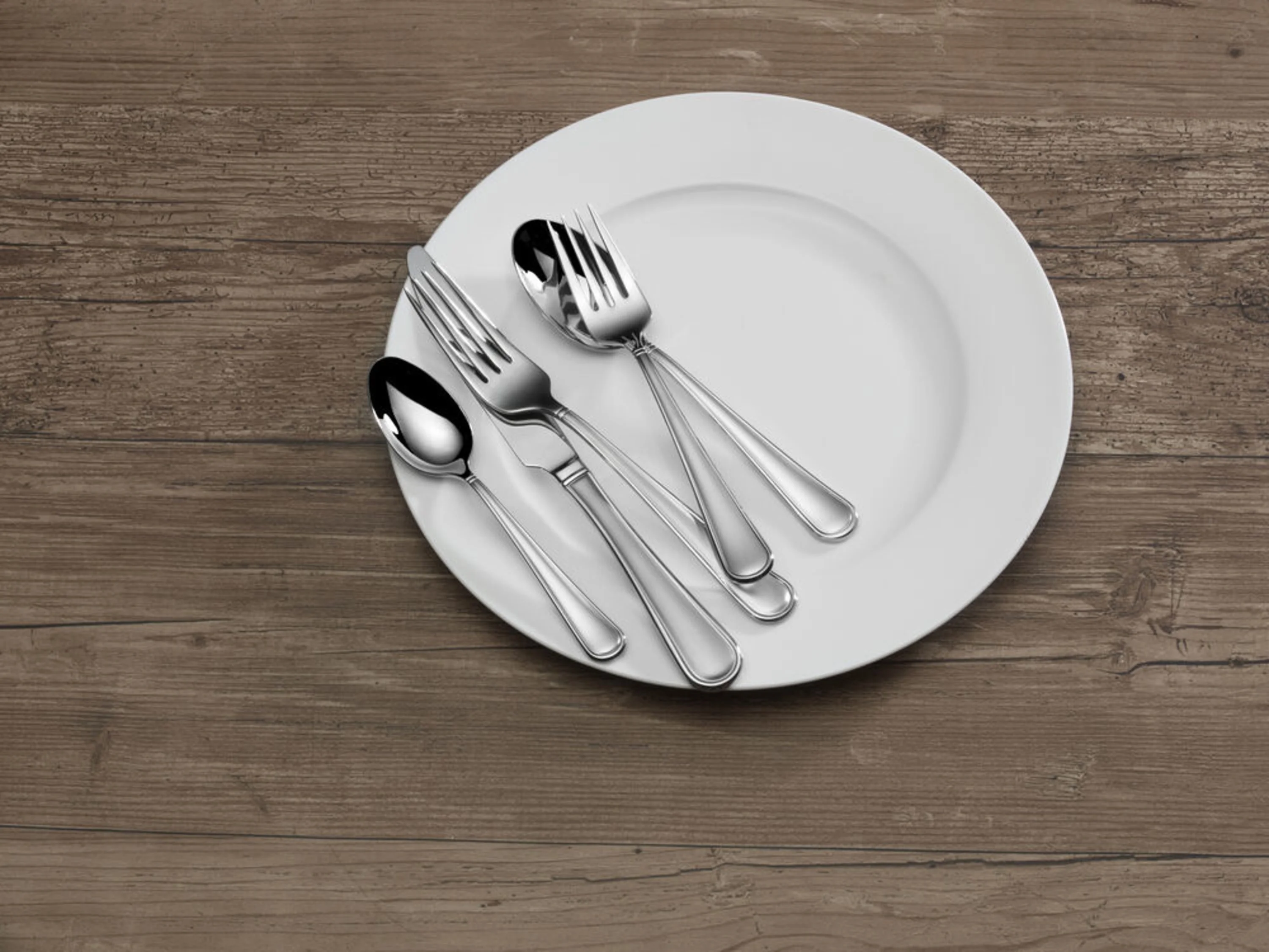 Mikasa Virtuoso Frost 75-Piece 18.10 Flatware Set, Service for 12