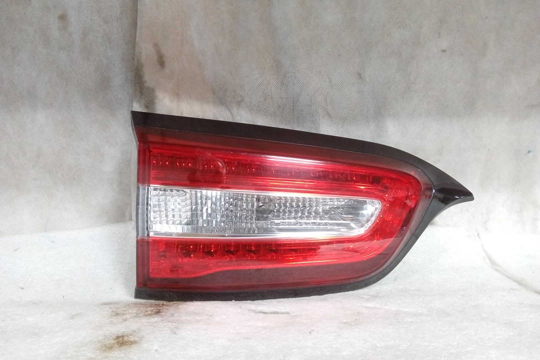 Pre-Owned 2018 Jeep Cherokee Driver Side Gate Mounted LED Tail Lamp OEM LKQ (Good)