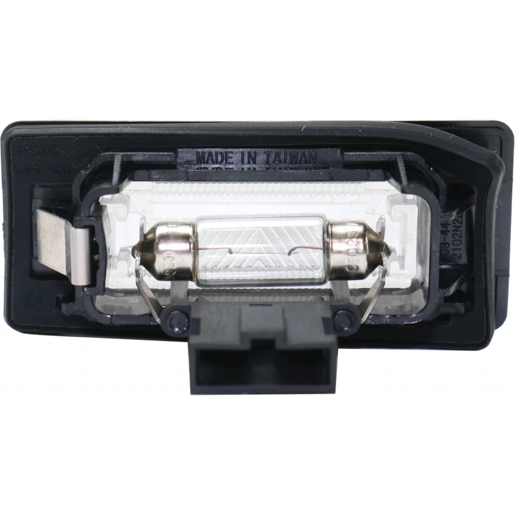 Compatible With Audi A6 / S6 / Q3 / Q7 License Lamp Assembly 2017 2018 R=L Single Piece For VW2870114 | 5NA 943 021