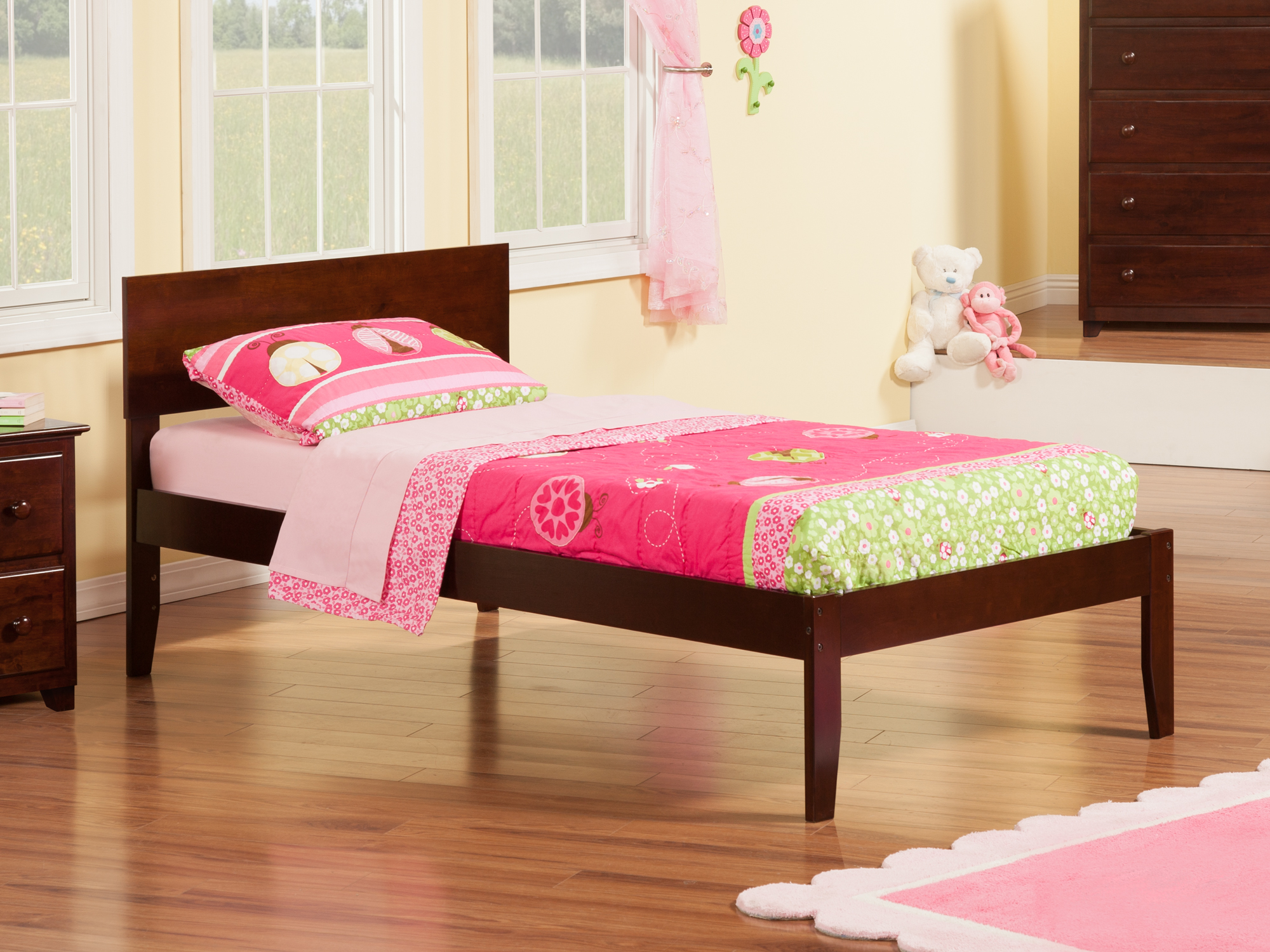 Orlando Platform Bed with Open Foot Board, Multiple Colors, Multiple Sizes