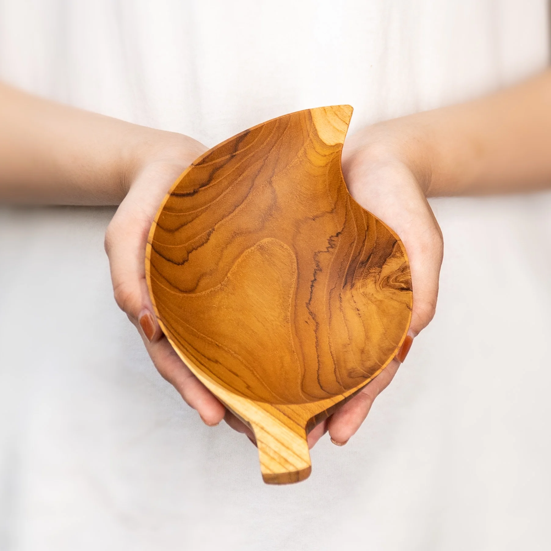 Rainforest Bowls Mango Leaf Teak Wood Plate 2-Pack