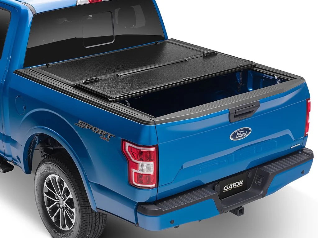 Gator EFX Hard Tri-Fold Truck Bed Tonneau Cover | GC34008 | Fits 2019 - 2023 Dodge Ram 1500 w/o RamBox, Does Not Fit w/ Multi-Function (Split) Tailgate 5' 7