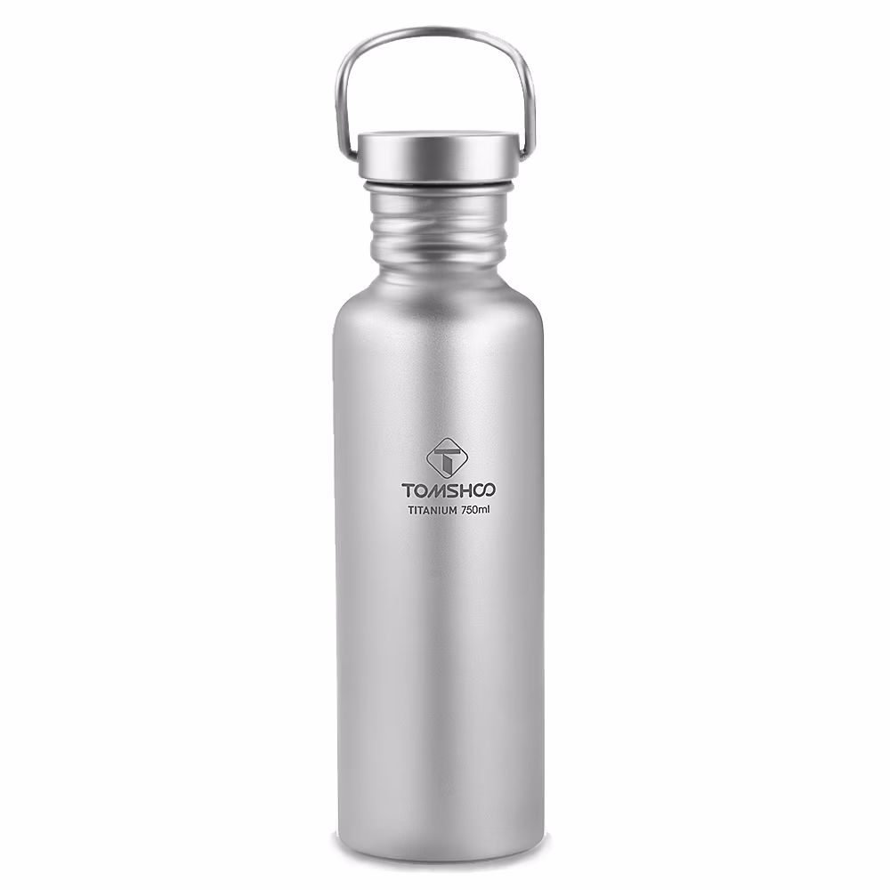 Full Water Bottle TOMSHOO 750ml Leakproof & Corrosion Resistant Ideal for Adventures