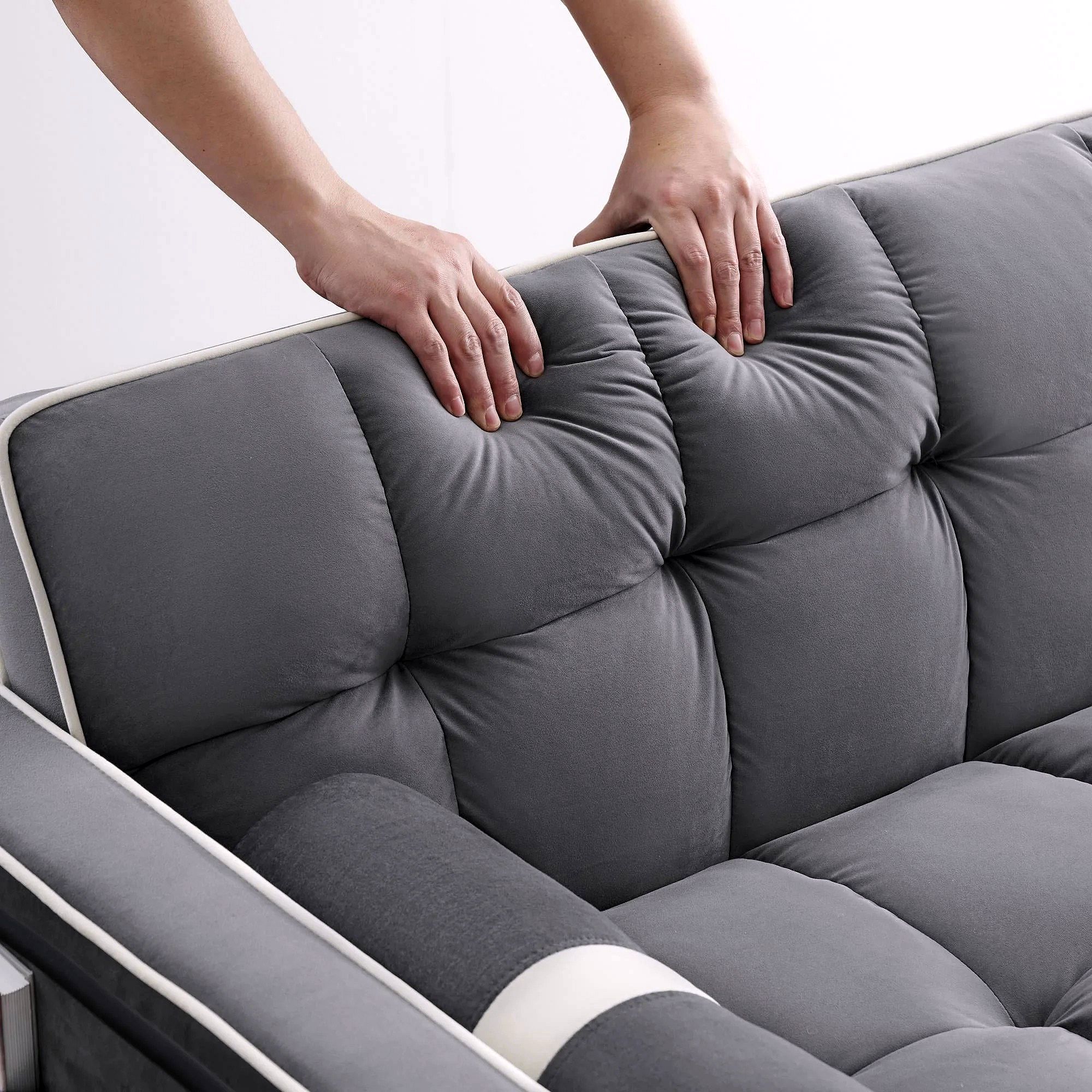 Canapé-lit convertible 3-en-1, petit canapé en velours avec lit escamotable, dossier réglable, coussins cylindriques, poches multiples et porte-téléphone – Gris, 55,5